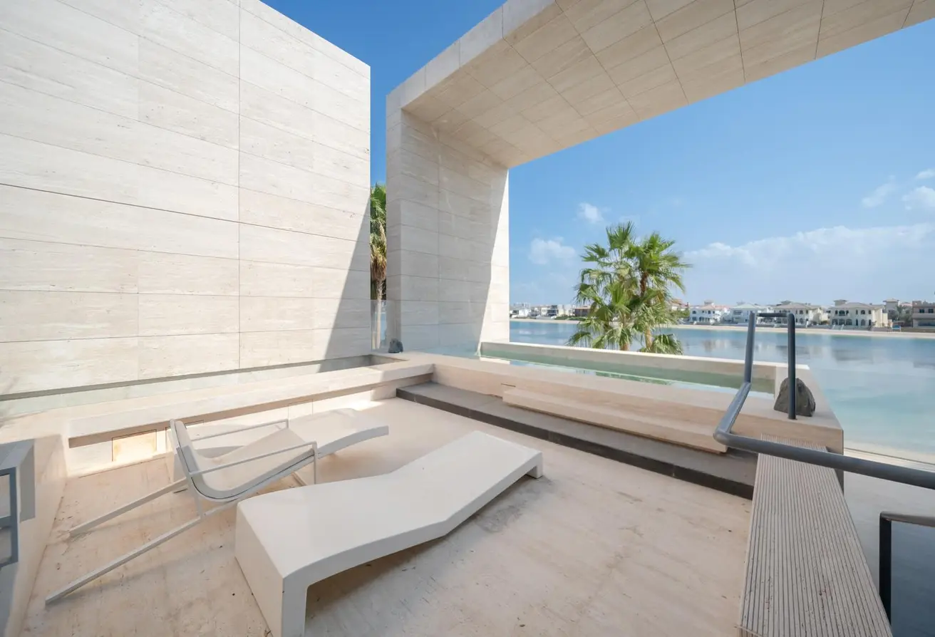 Motivated Seller | Twin-Villa | Luxury